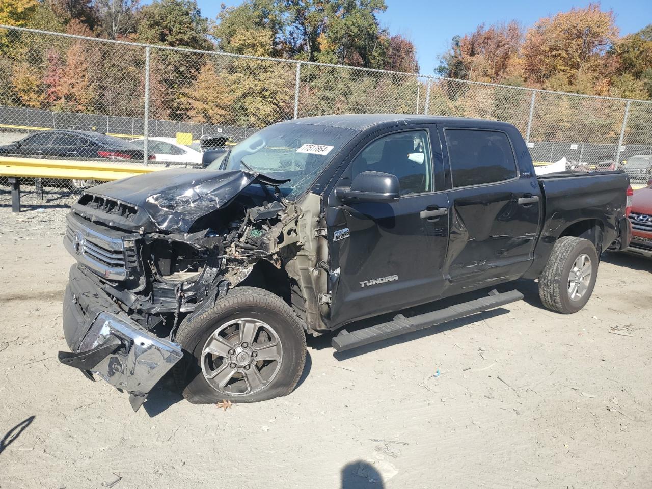 2017 TOYOTA TUNDRA