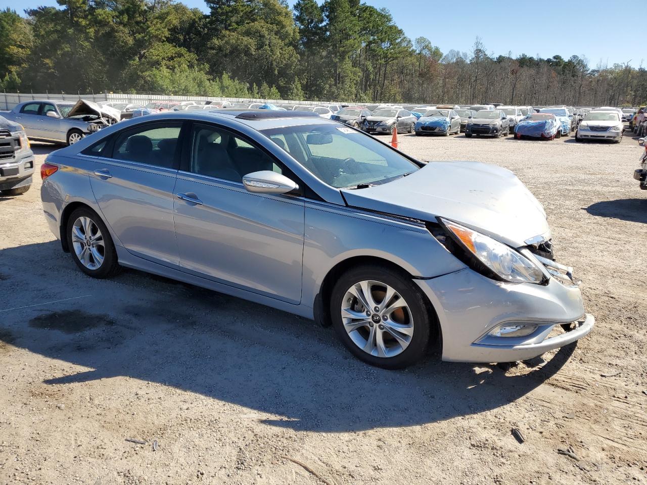 2013 Hyundai Sonata - Image 4