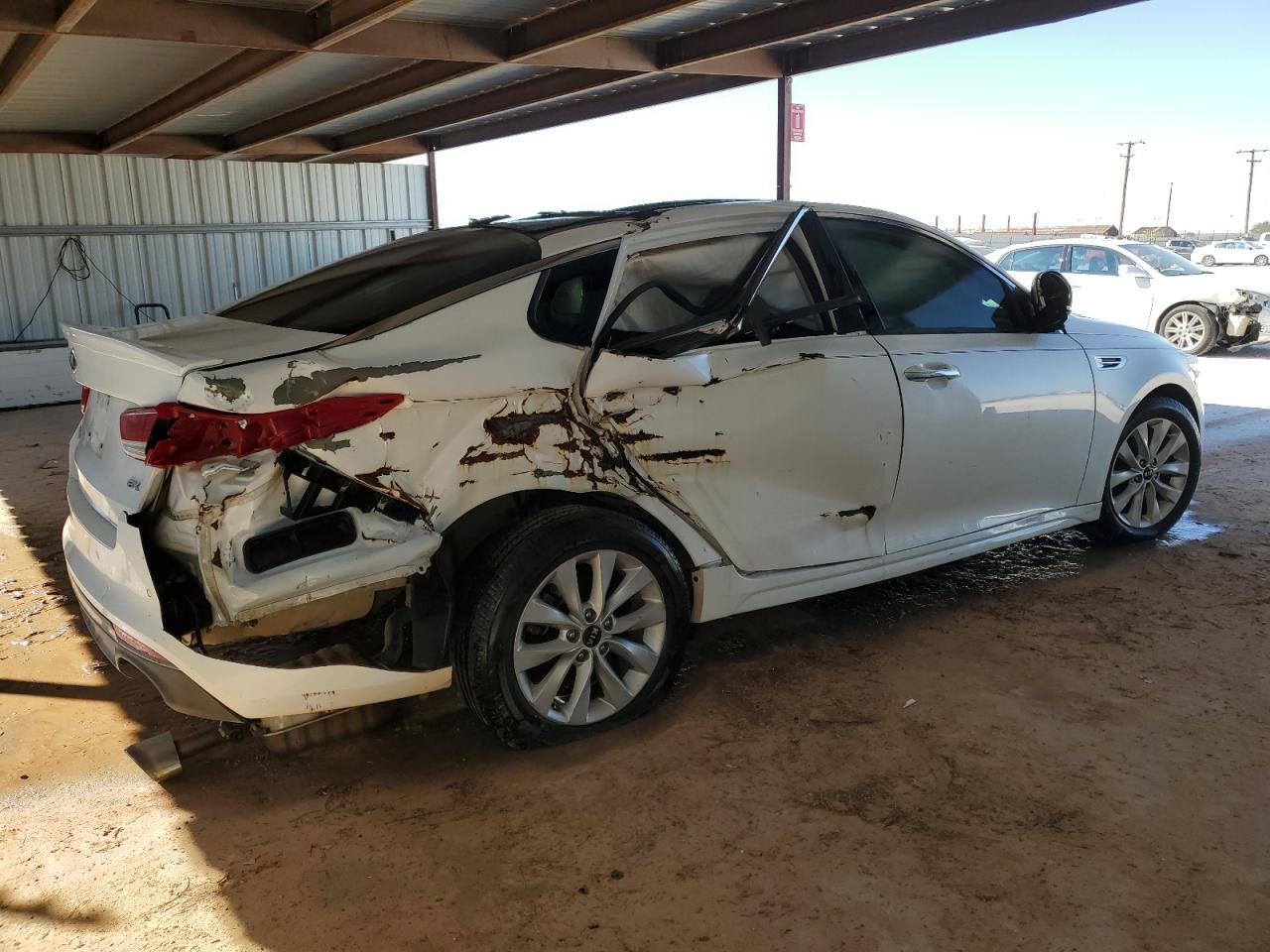 2016 Kia Optima - Image 3