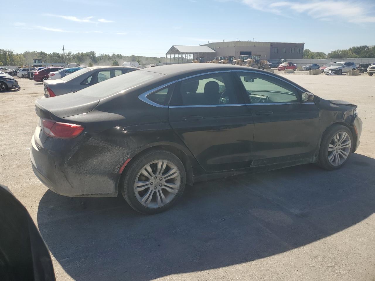 2016 Chrysler 200 - Image 3