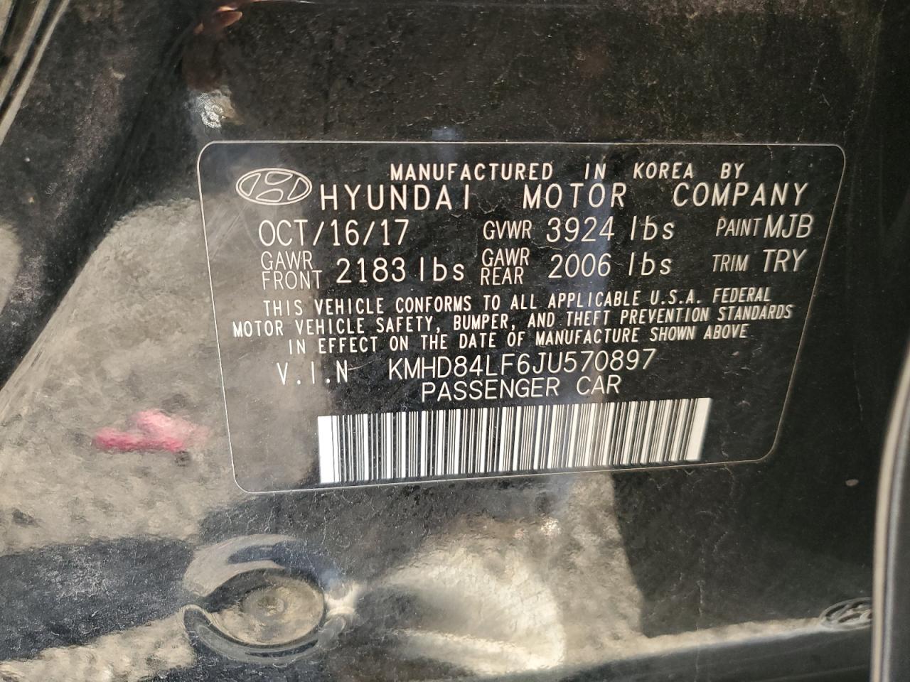 2018 Hyundai Elantra - Image 13
