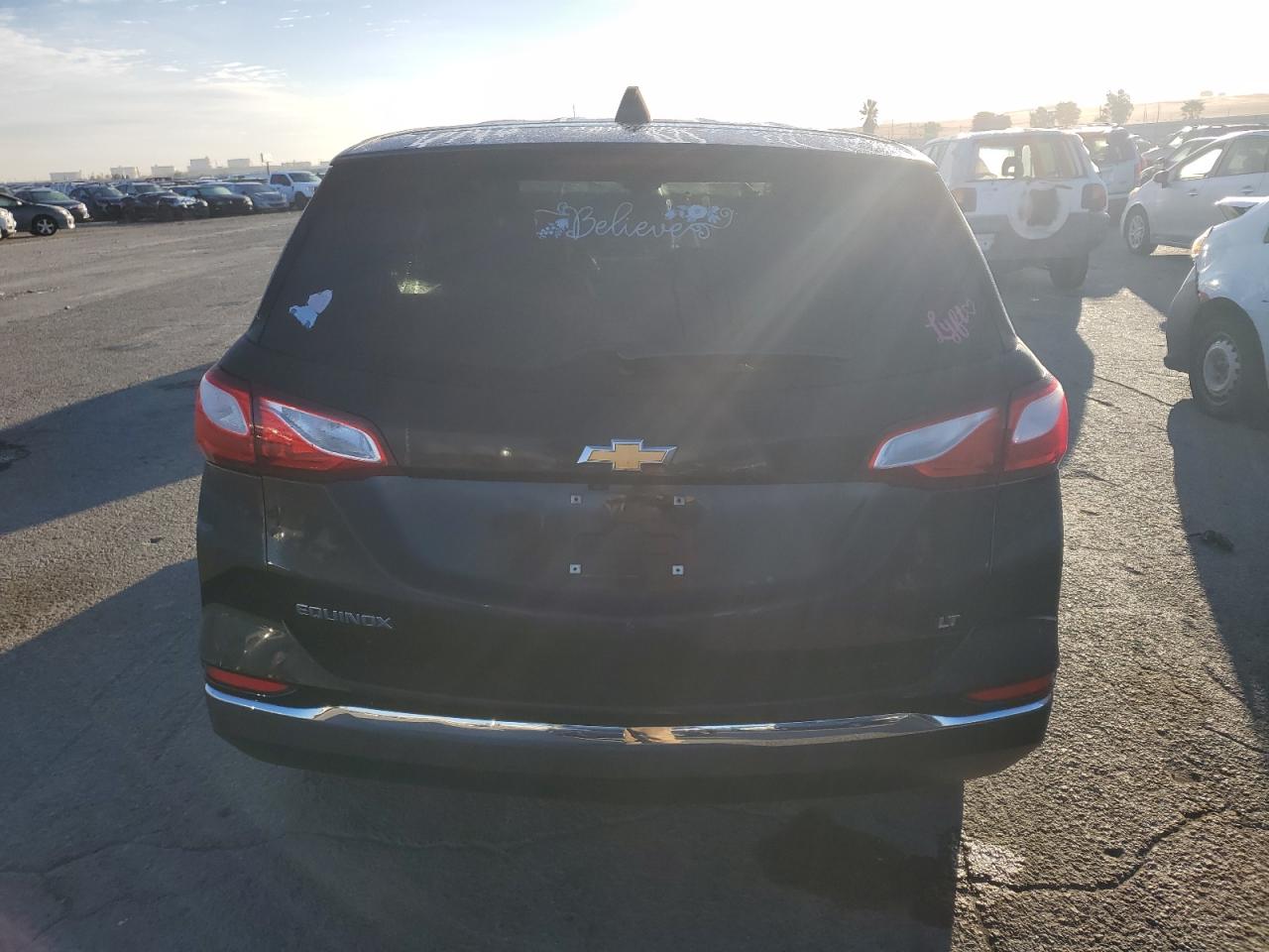 2020 Chevrolet Equinox - Image 6
