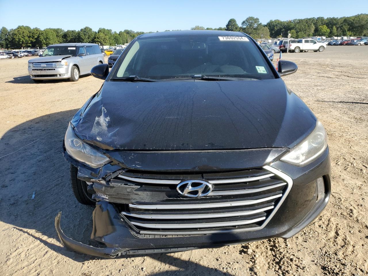 2018 Hyundai Elantra - Image 5