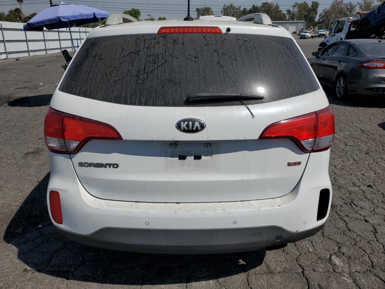 5XYKT4A66FG589018 2015 Kia Sorento Lx