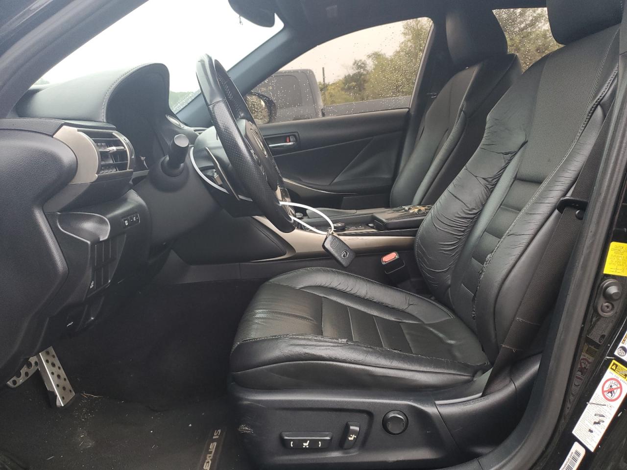 2014 Lexus IS - Image 7