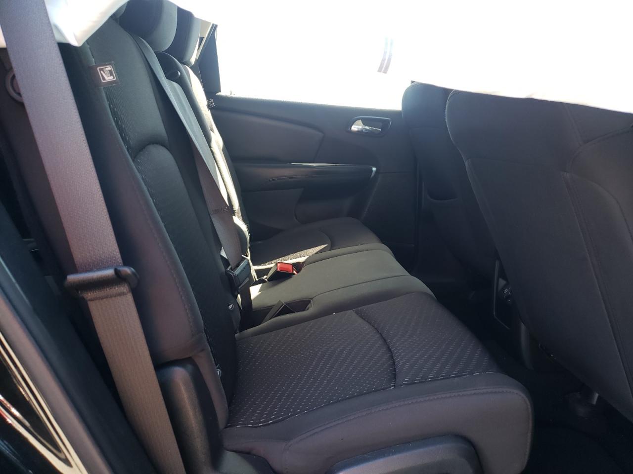 2018 Dodge Journey - Image 11