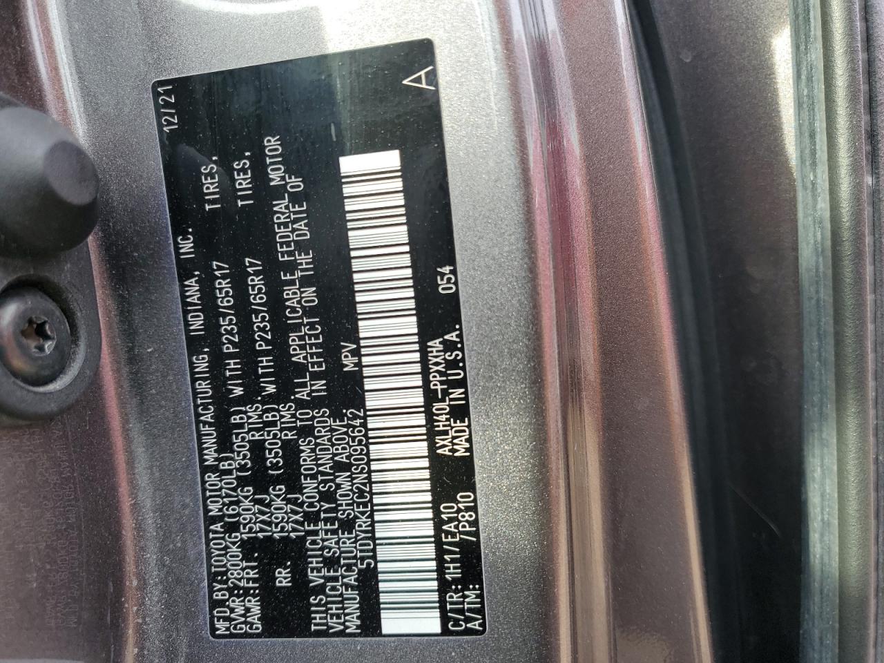 2022 Toyota Sienna - Image 14