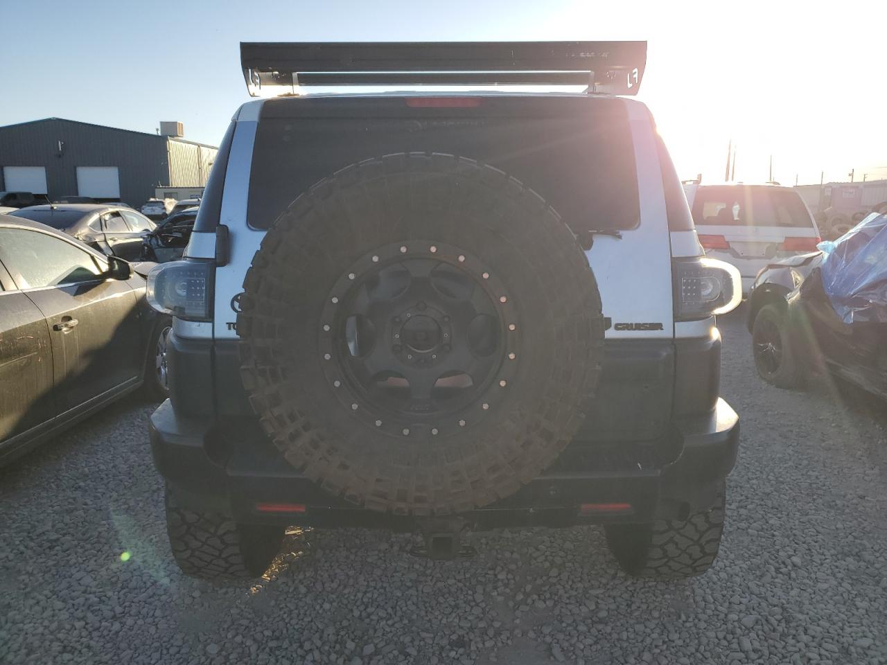 JTEBU11F370065436 2007 Toyota Fj Cruiser