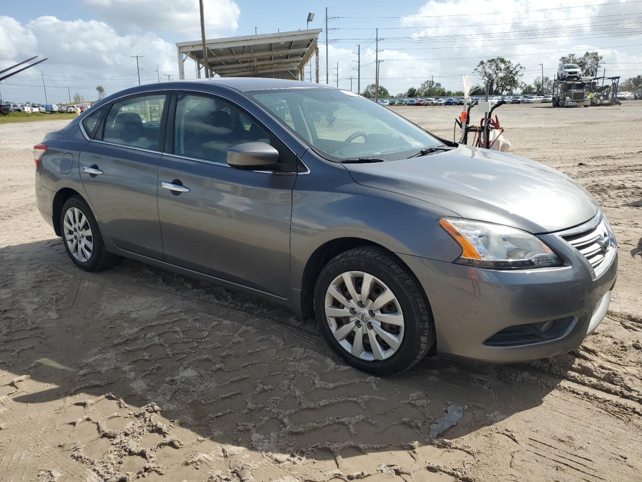 2015 Nissan Sentra - Image 4