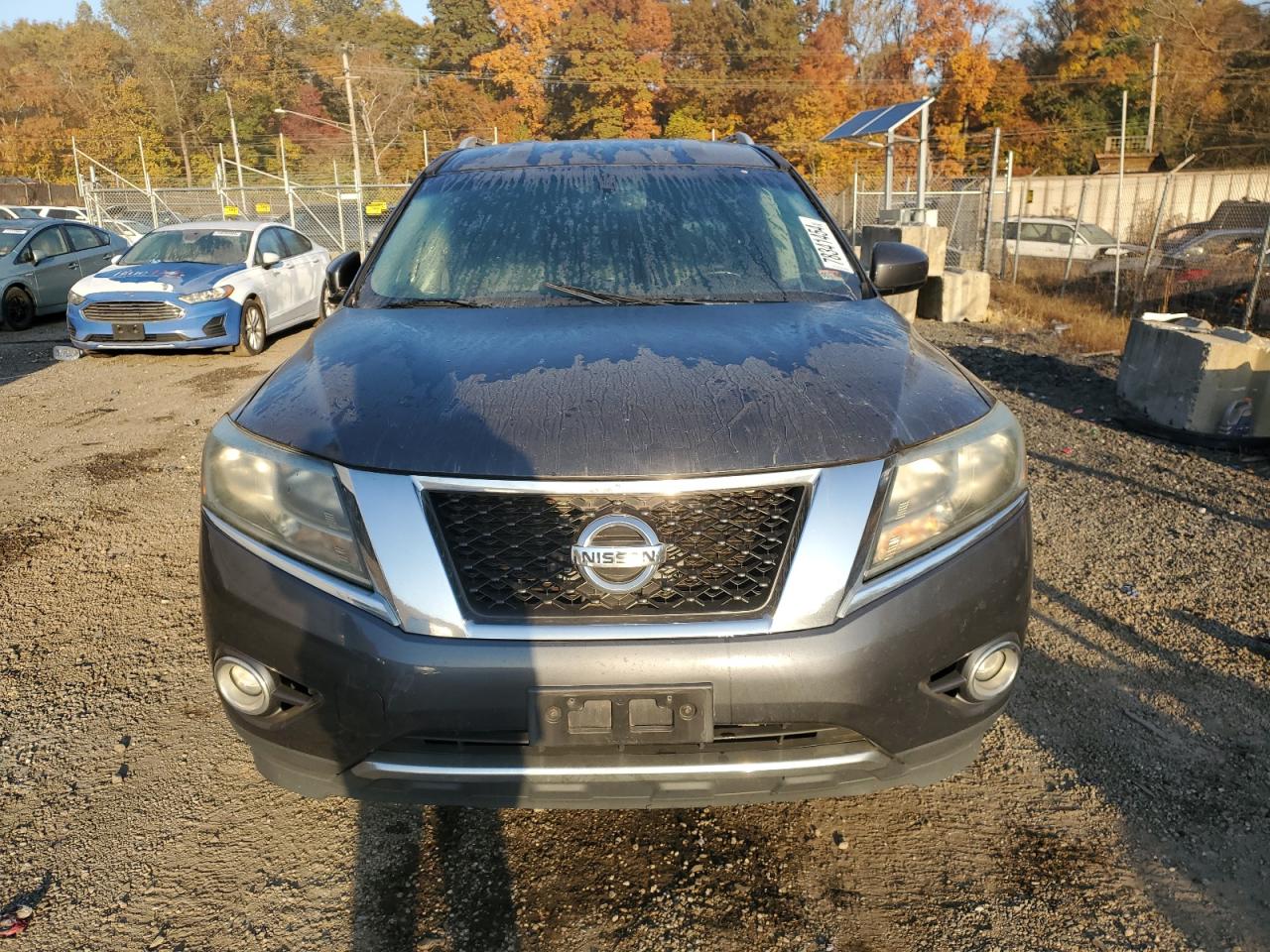 2013 Nissan Pathfinder - Image 5