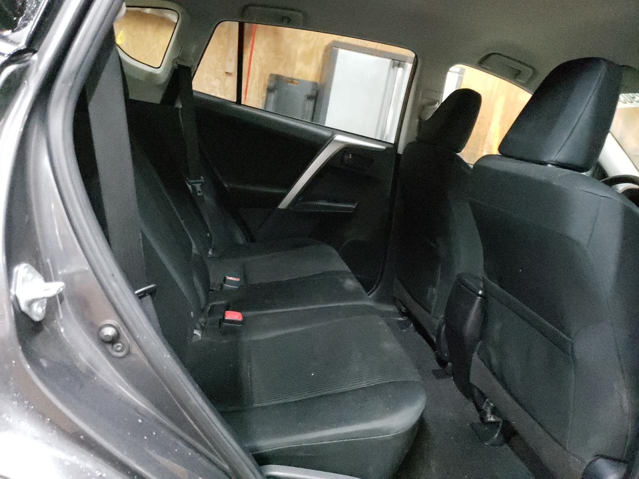 2014 Toyota RAV 4 - Image 11
