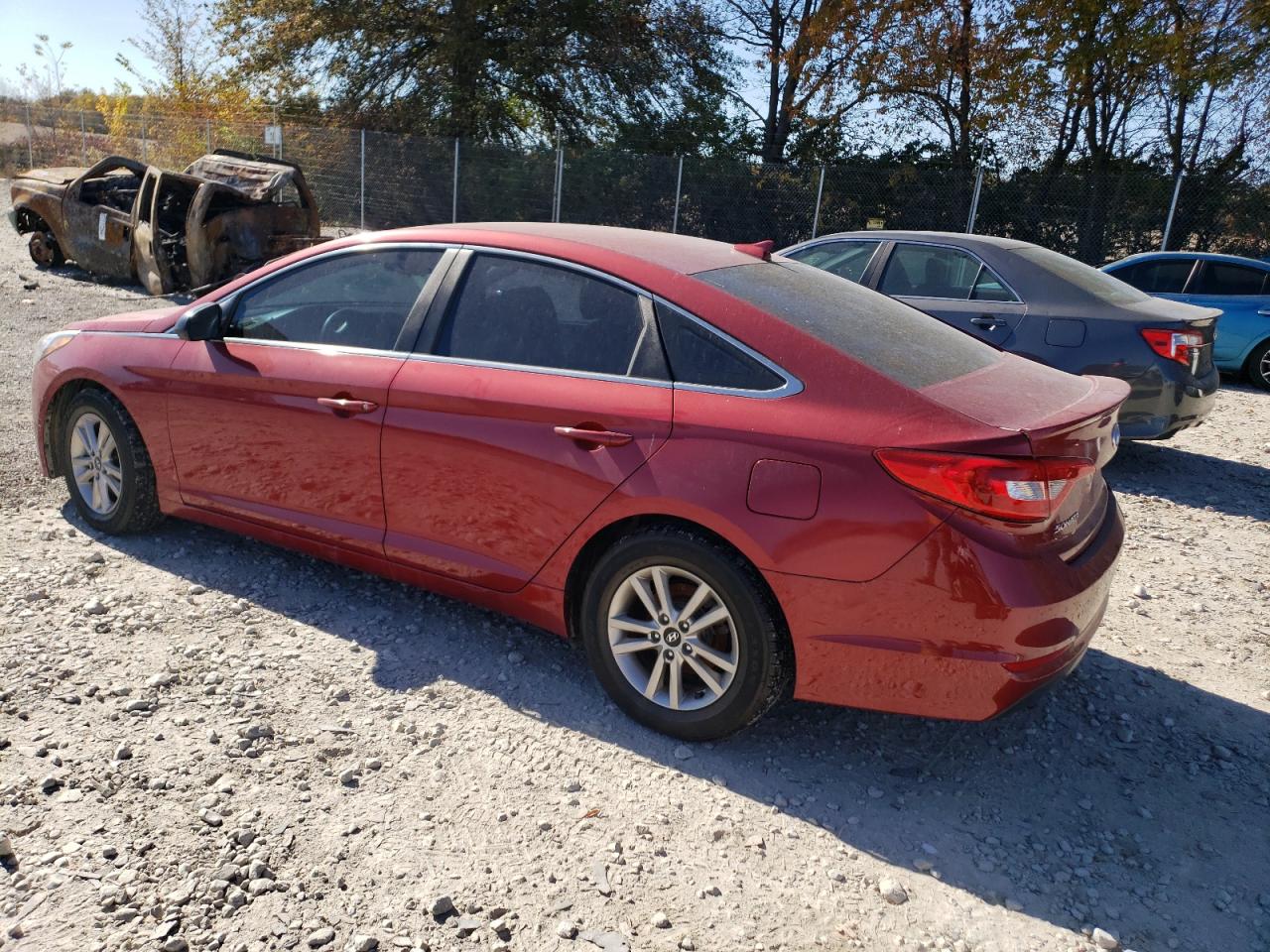 2016 Hyundai Sonata - Image 2