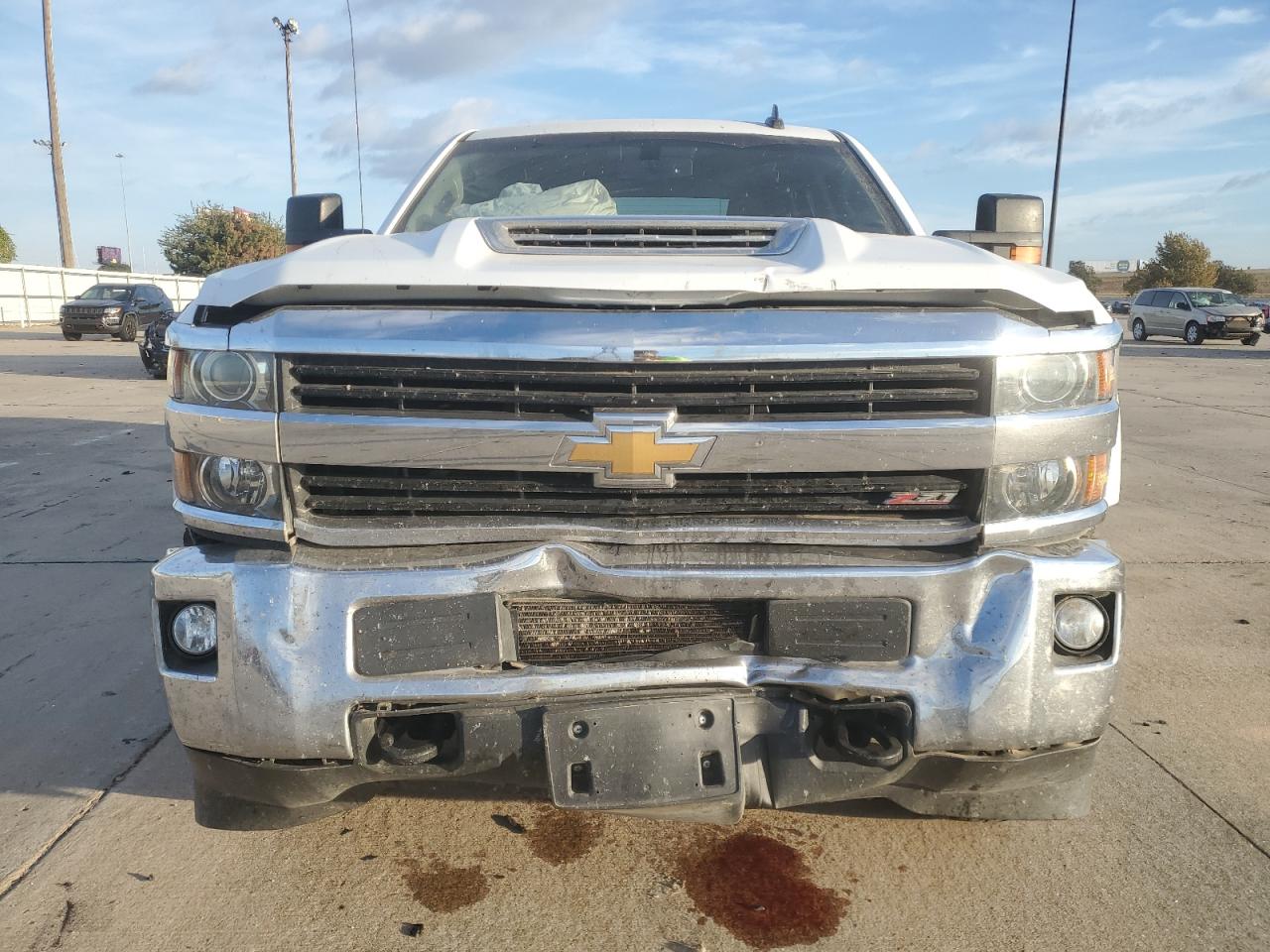 2017 Chevrolet Silverado - Image 5