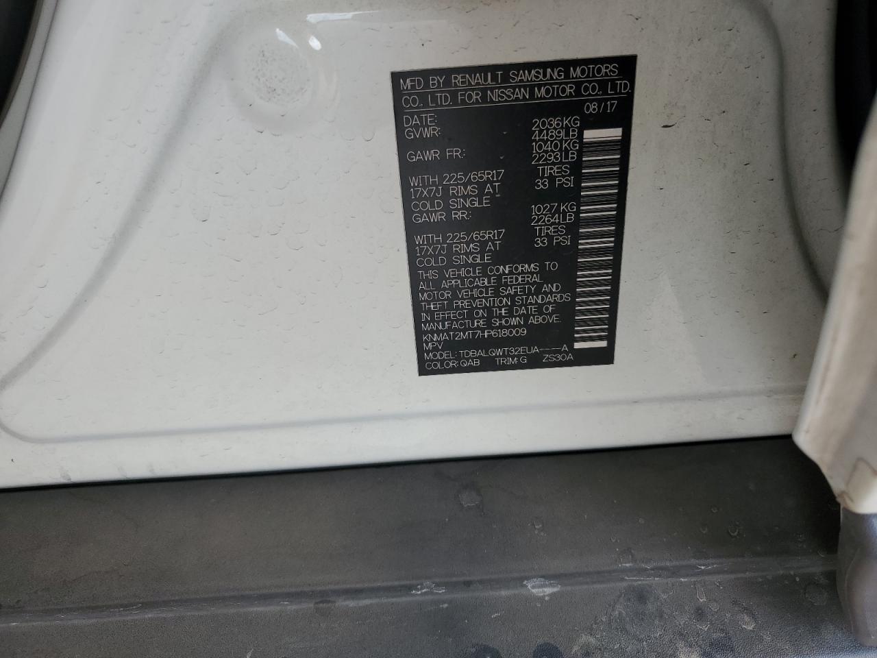 2017 Nissan Rogue - Image 13