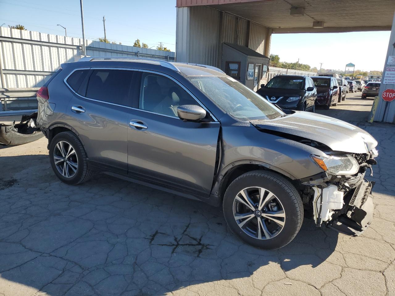 2019 Nissan Rogue - Image 4