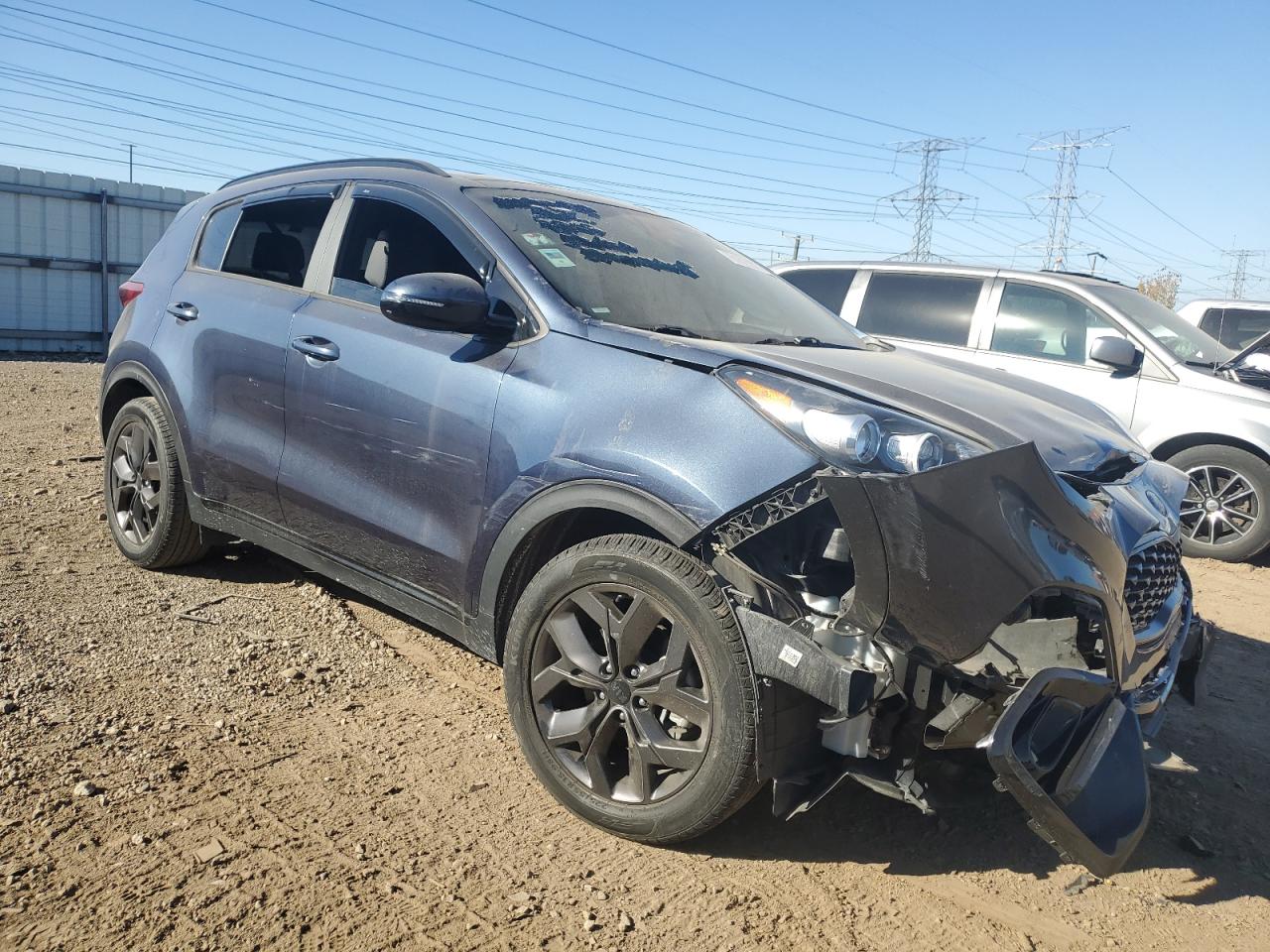 2022 Kia Sportage - Image 4