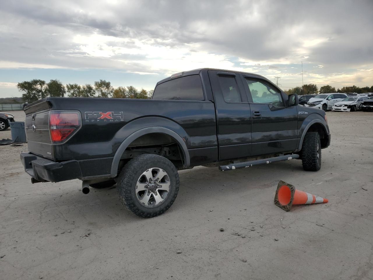 2011 Ford F-150 - Image 3