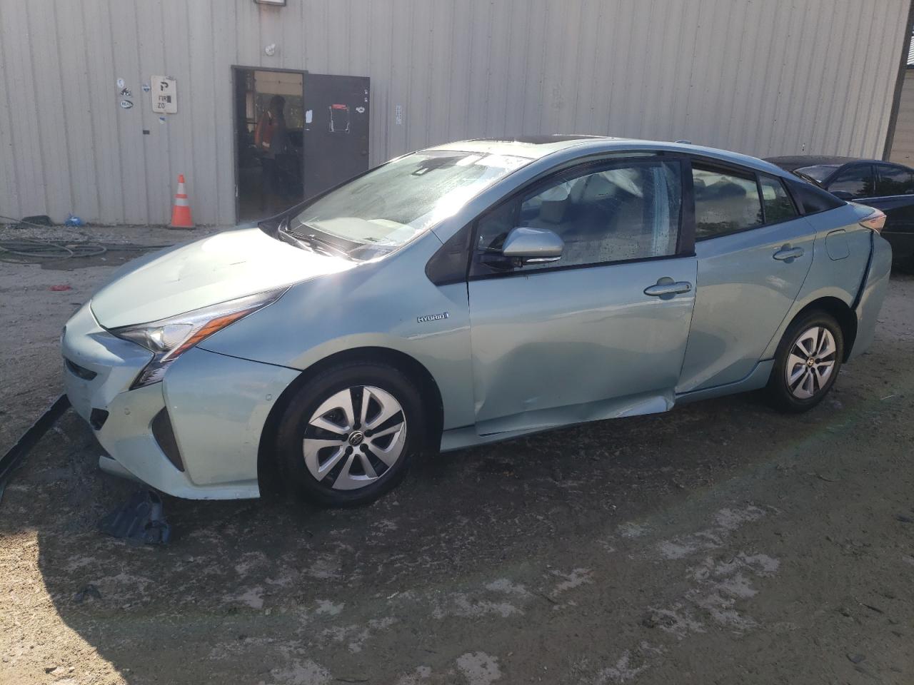 VIN JTDKARFU4H3047742 2017 TOYOTA PRIUS no.1