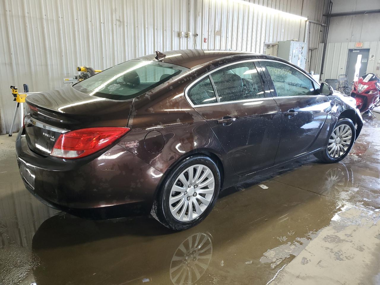 2011 Buick Regal - Image 3
