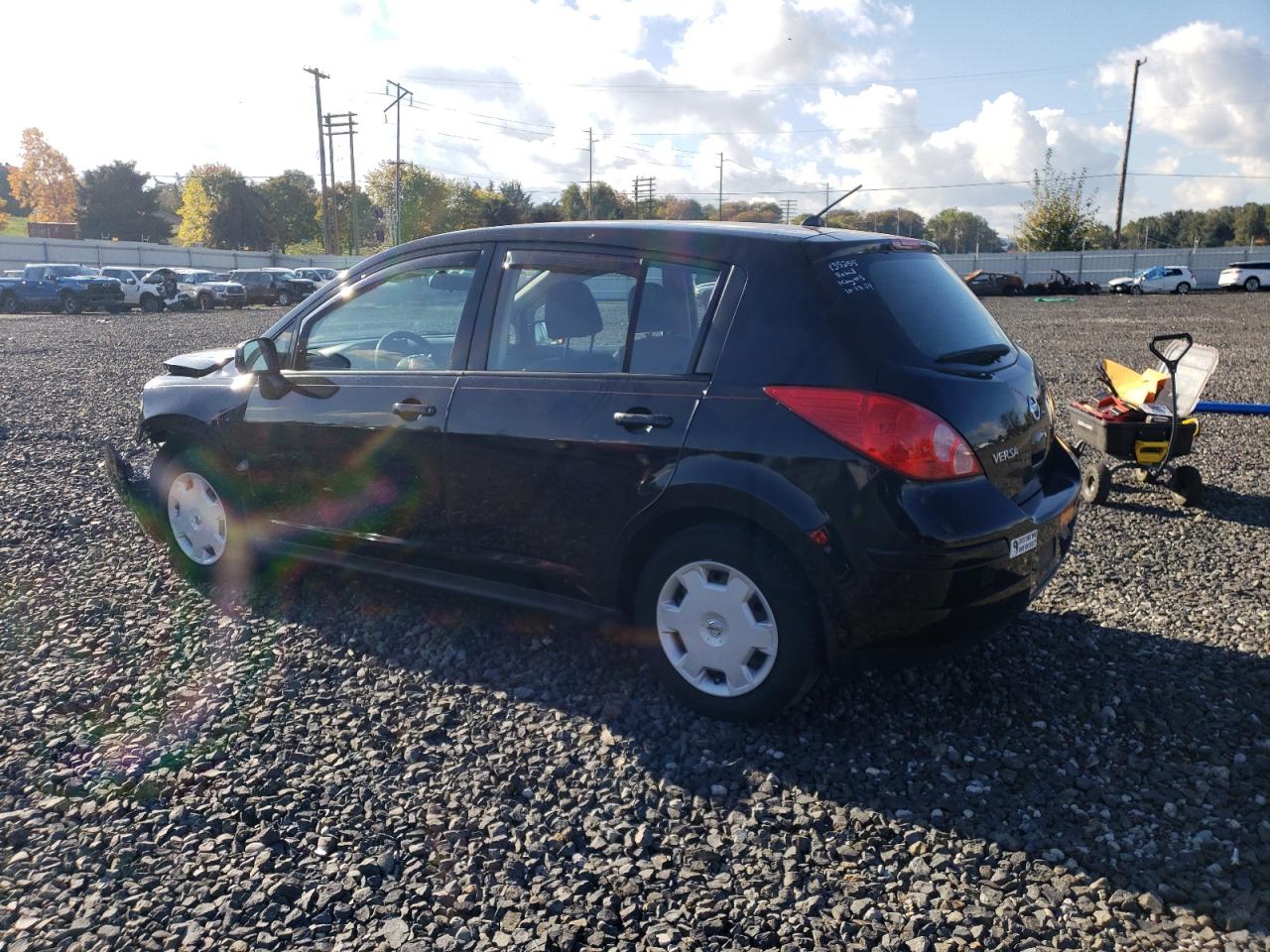2009 Nissan Versa - Image 2