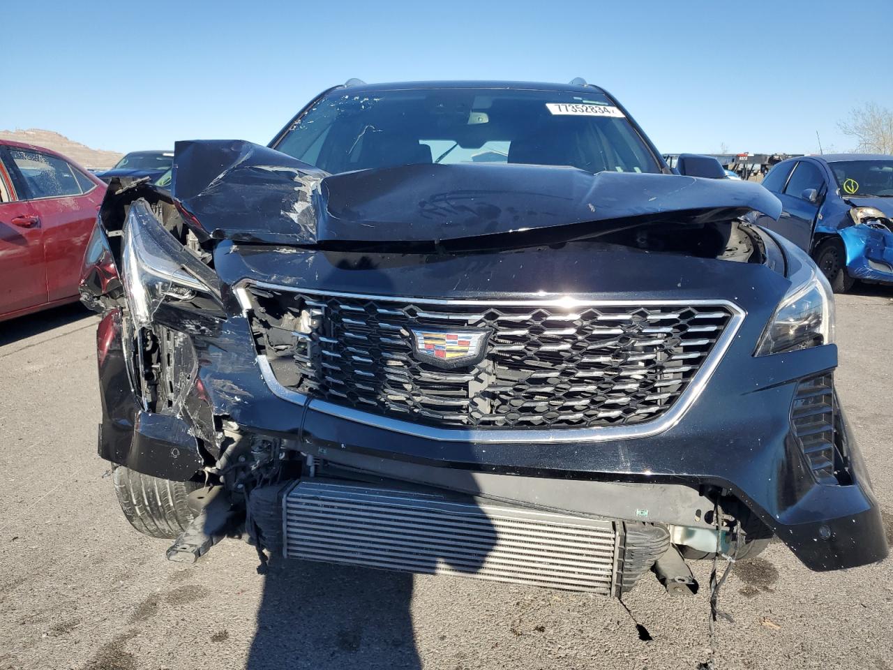 VIN 1GYFZCR40KF176967 2019 CADILLAC XT4 no.5