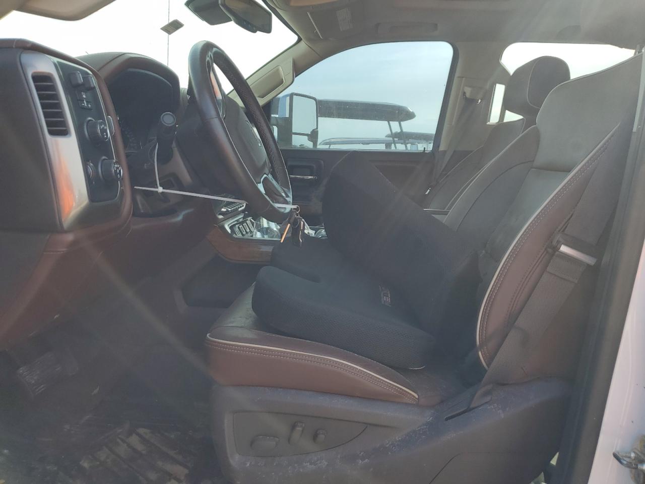 2017 Chevrolet Silverado K2500 High Country VIN: 1GC1KXEY0HF207101 Lot: 74416304