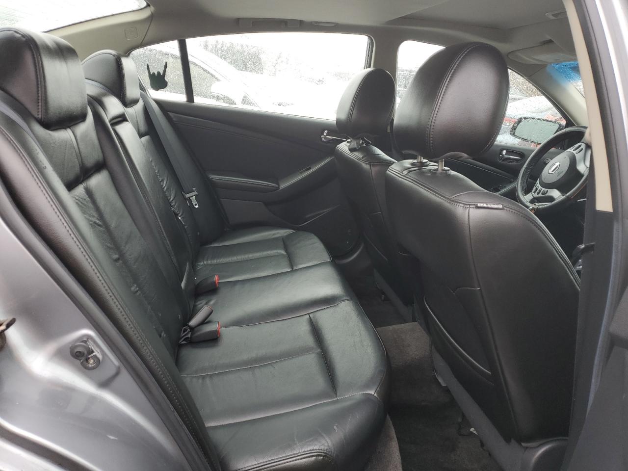 2009 Nissan Altima - Image 10