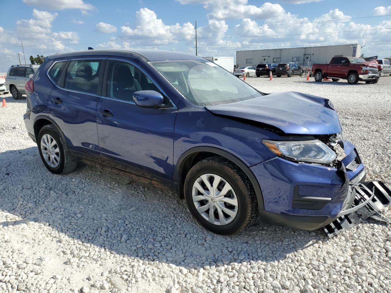 2019 Nissan Rogue - Image 4