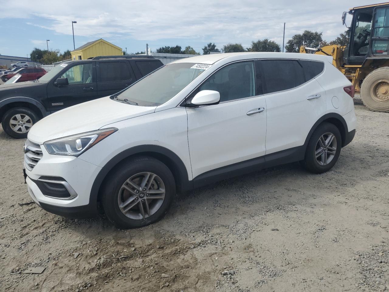 5XYZT3LB4JG568843 2018 HYUNDAI SANTA FE - Image 1