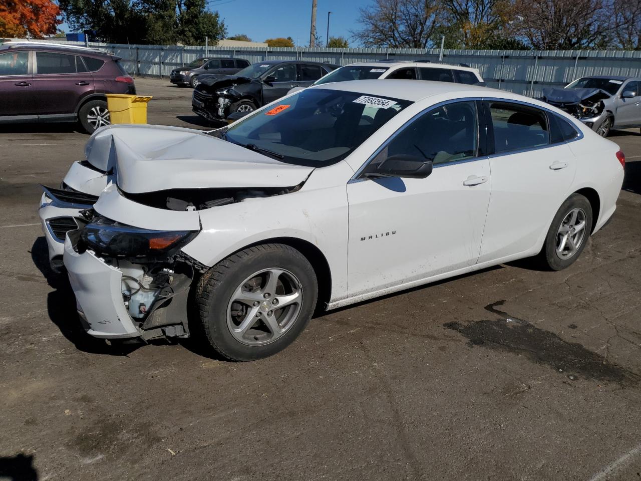 VIN 1G1ZC5ST8JF186283 2018 CHEVROLET MALIBU no.1