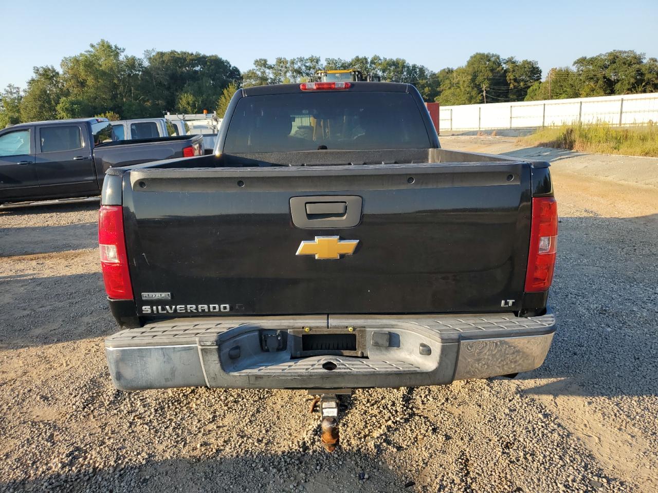 2012 Chevrolet Silverado - Image 6
