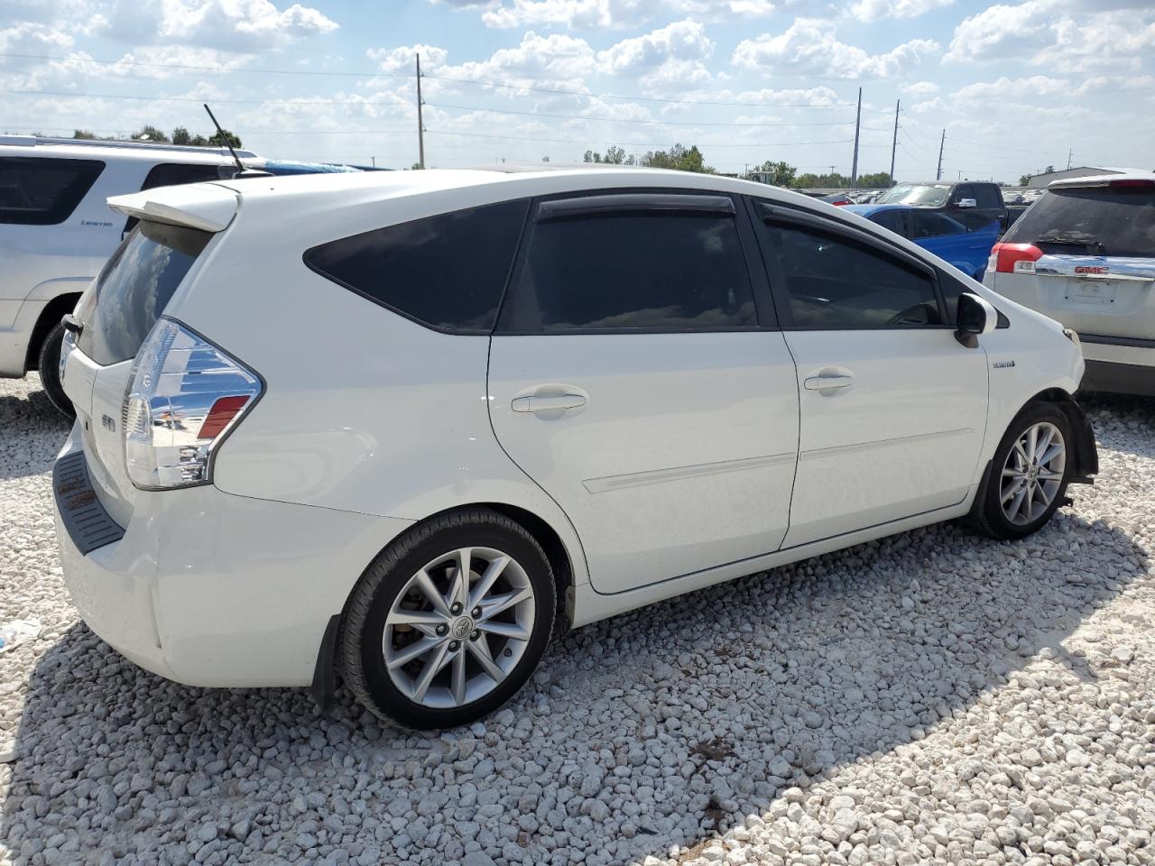 VIN JTDZN3EUXD3285526 2013 TOYOTA PRIUS no.3