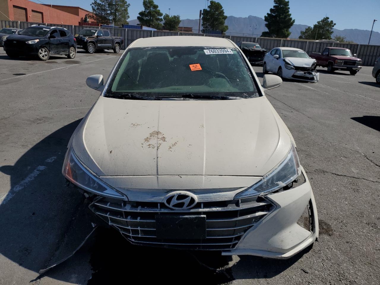 2020 Hyundai Elantra - Image 5