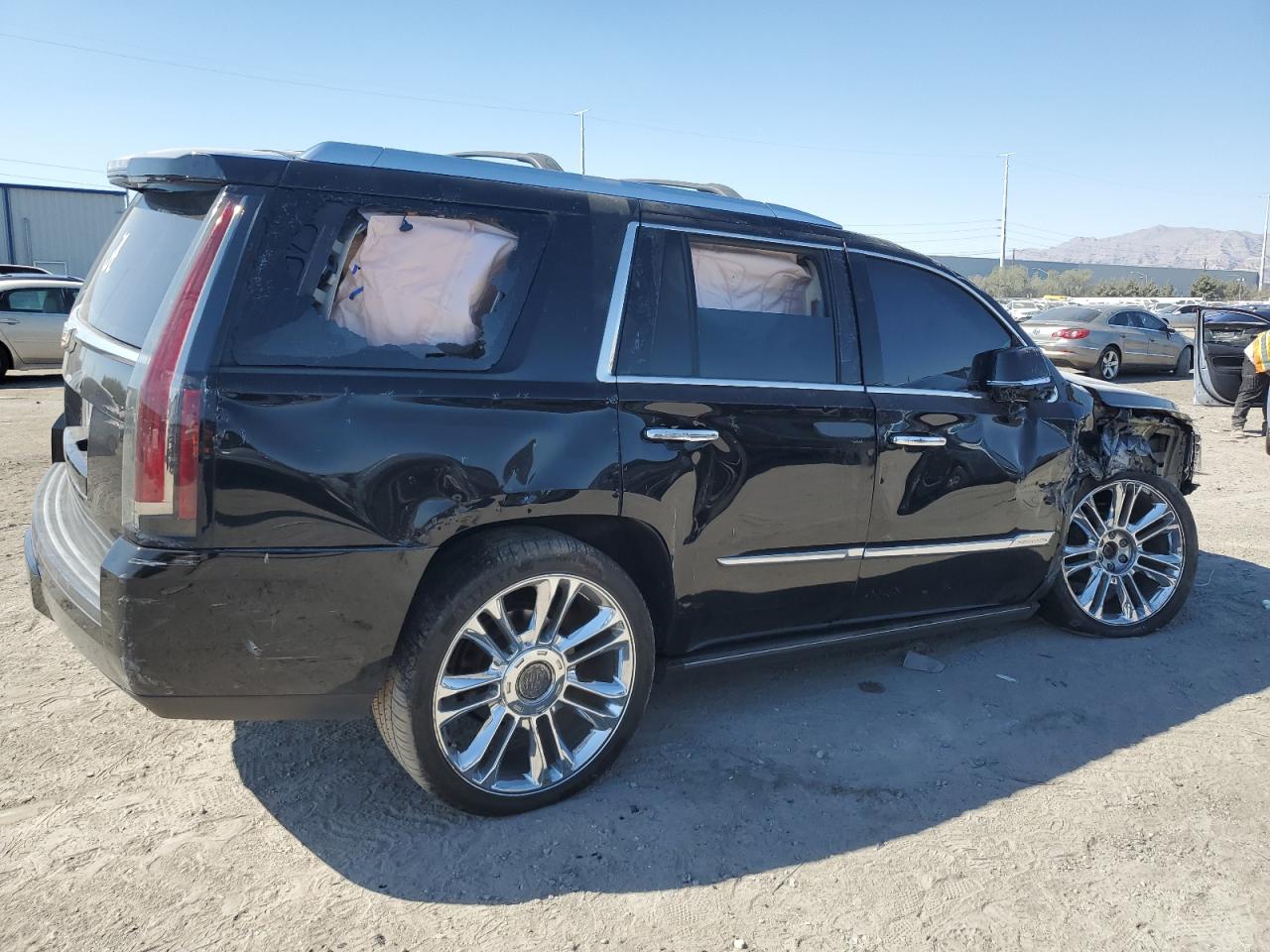 2015 Cadillac Escalade Premium VIN: 1GYS4NKJ2FR540402 Lot: 74278204