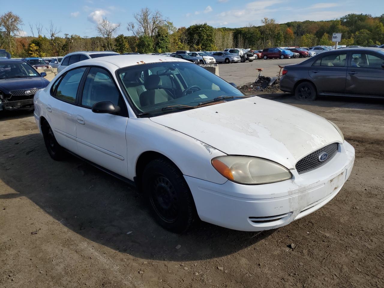 1FAFP53U56A188105 2006 Ford Taurus Se