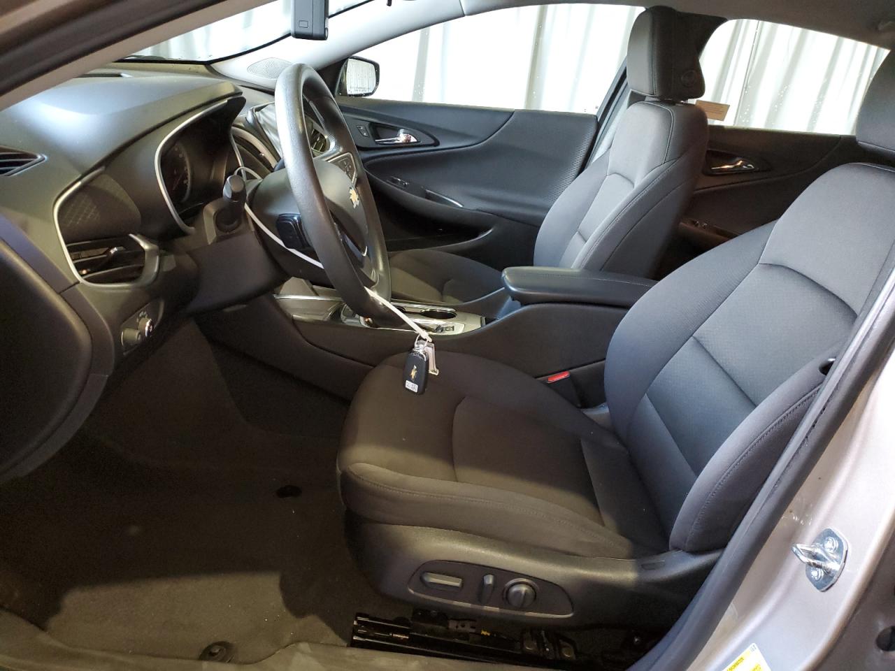 2023 Chevrolet Malibu - Image 7