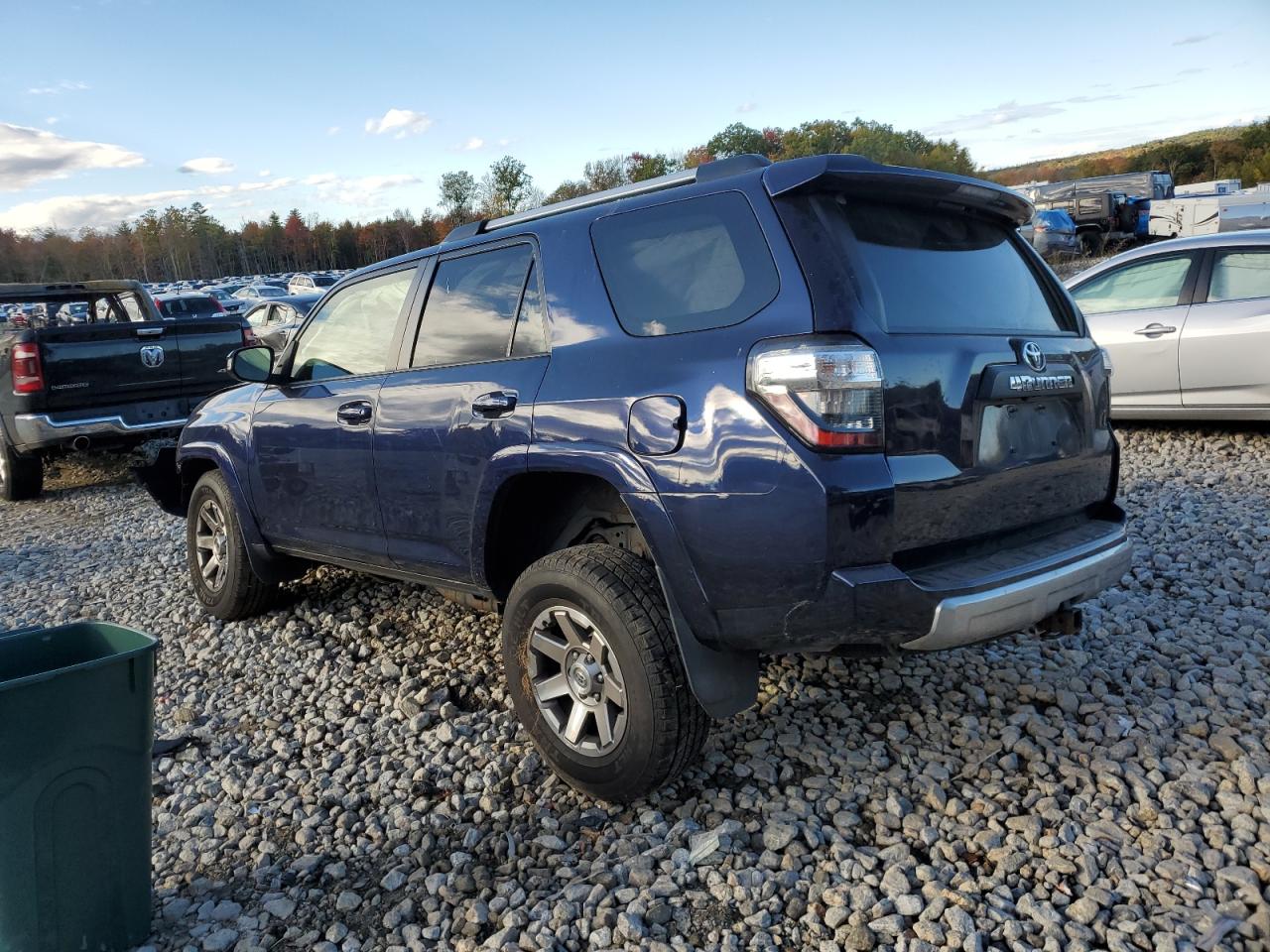 VIN JTEBU5JR3G5379060 2016 TOYOTA 4RUNNER no.2