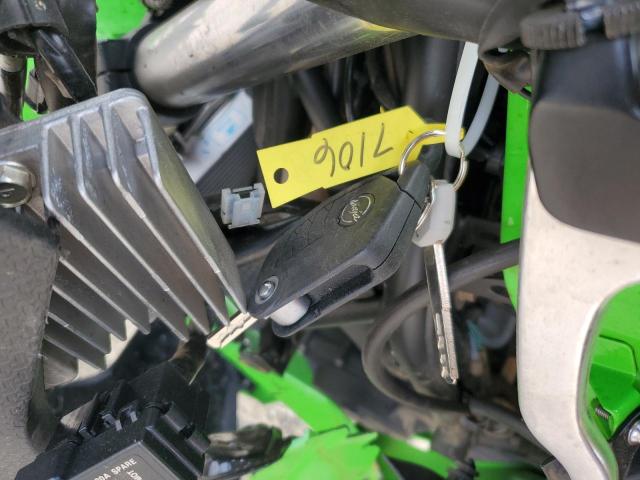  KAWASAKI EX500 A 2024 Зеленый