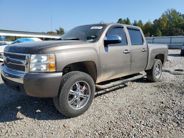 2007 Chevrolet Silverado C1500 Crew Cab for Sale in Memphis, TN - Rear End