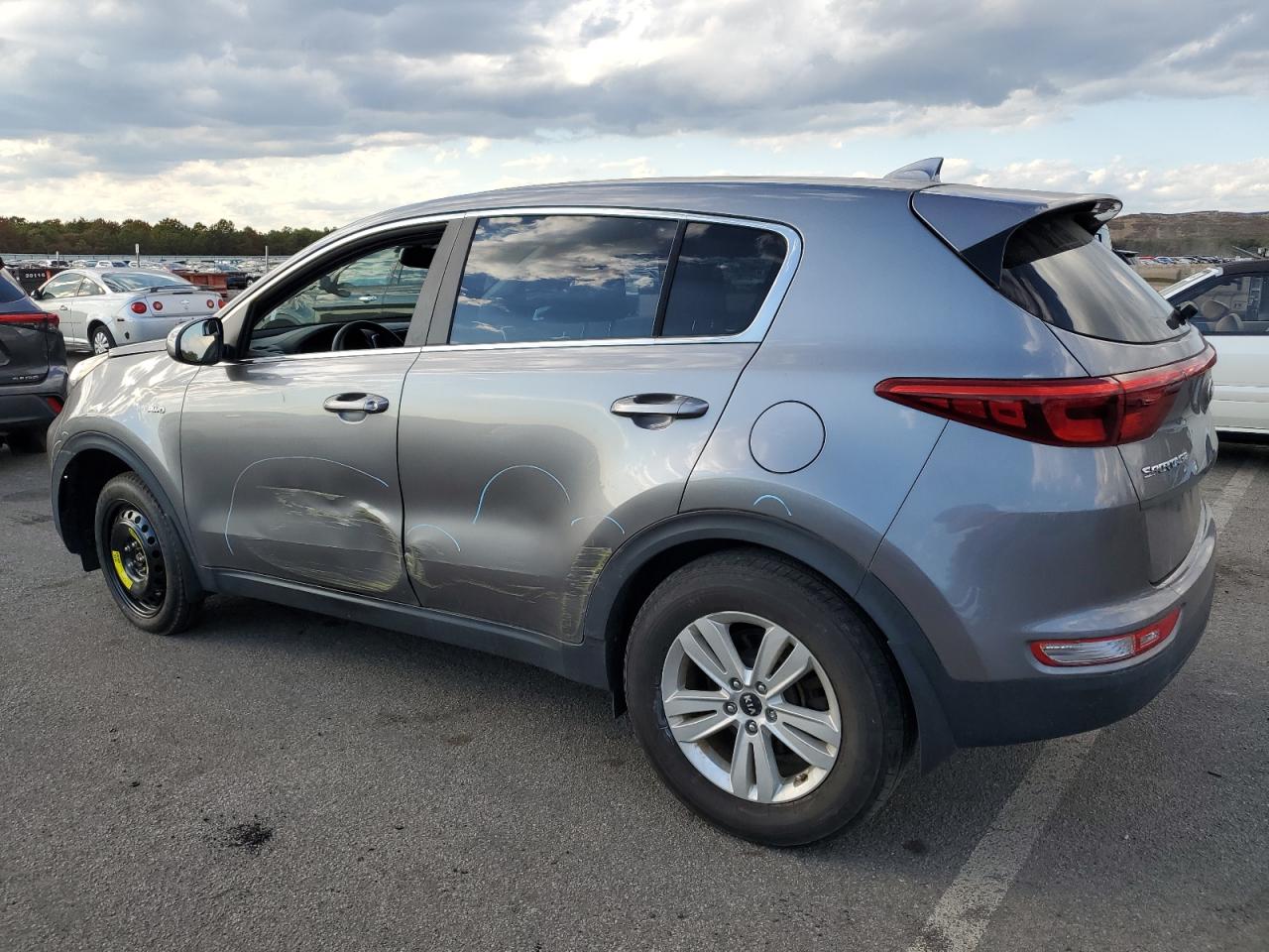 KNDPMCAC1H7179228 2017 KIA SPORTAGE - Image 2