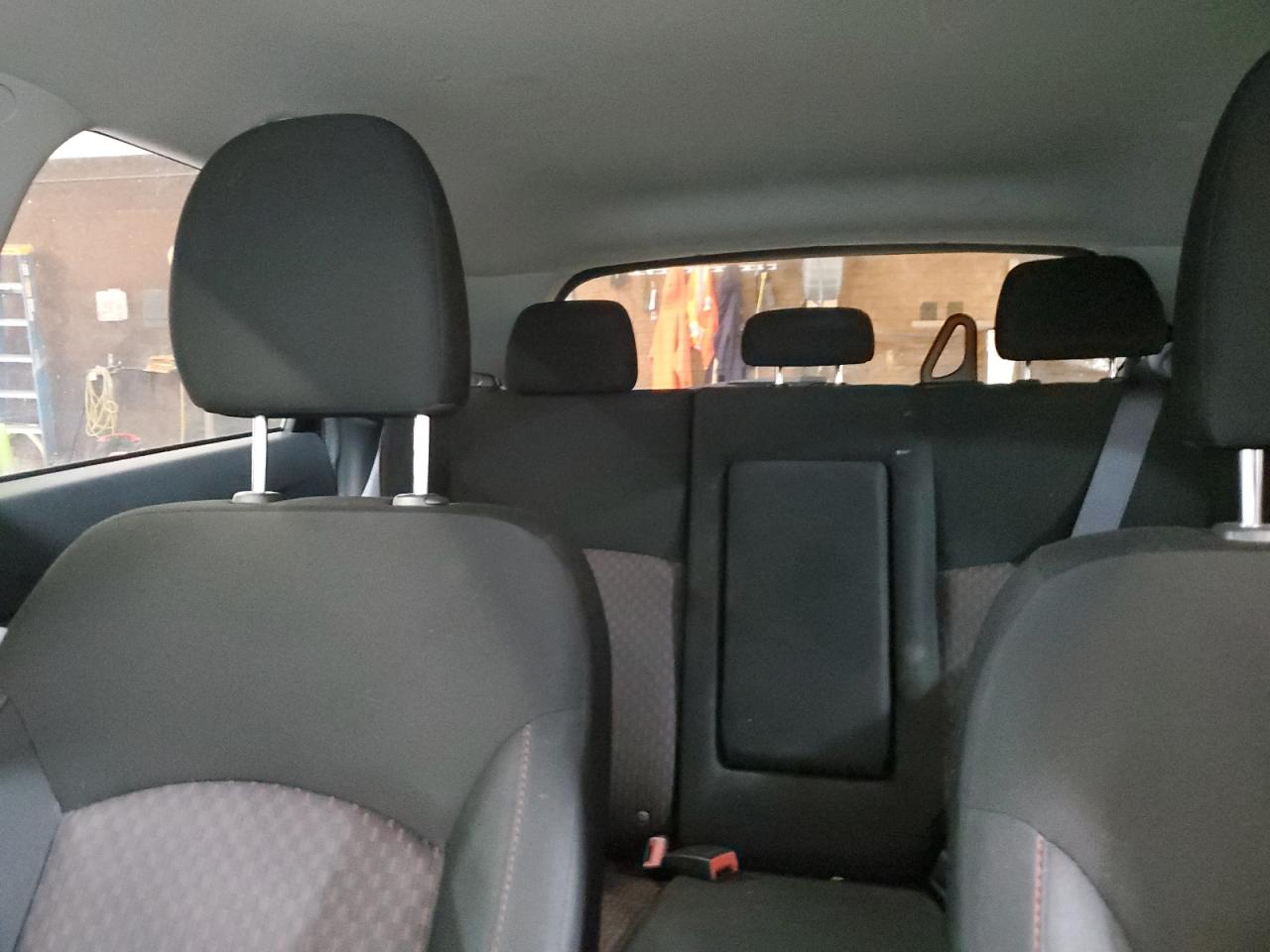 2018 Mitsubishi Outlander - Image 10