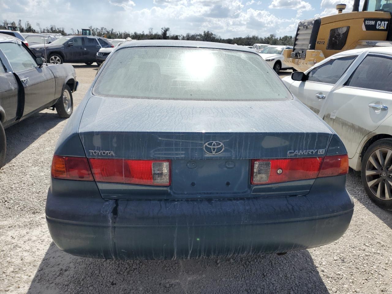 2001 Toyota Camry Ce VIN: 4T1BG22K71U786951 Lot: 77188314