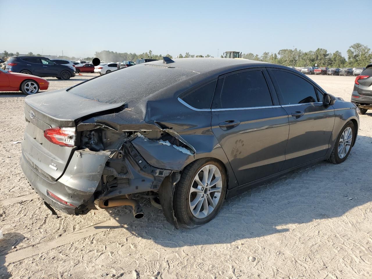 2019 Ford Fusion - Image 3