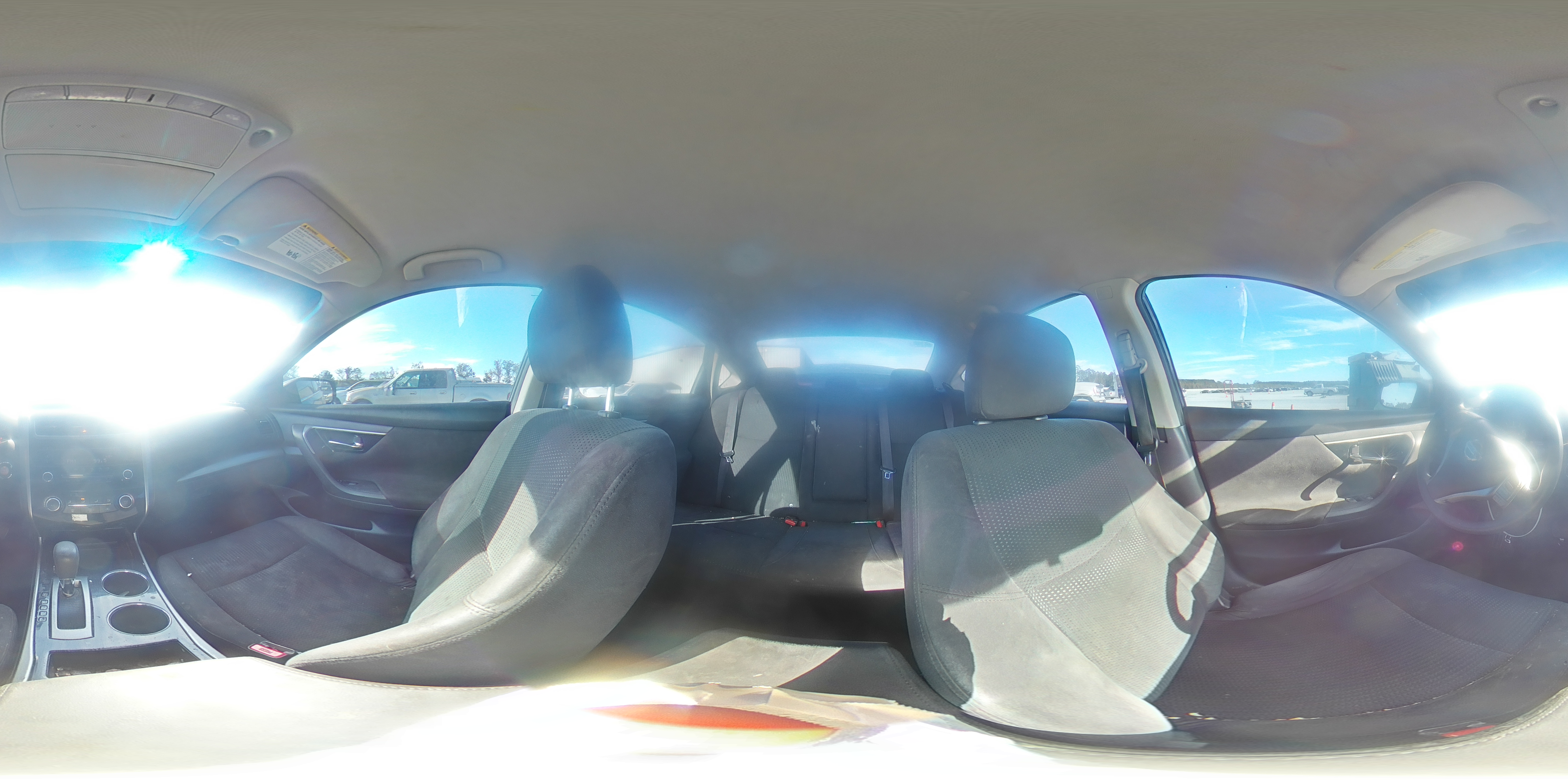 2014 Nissan Altima - Image 12