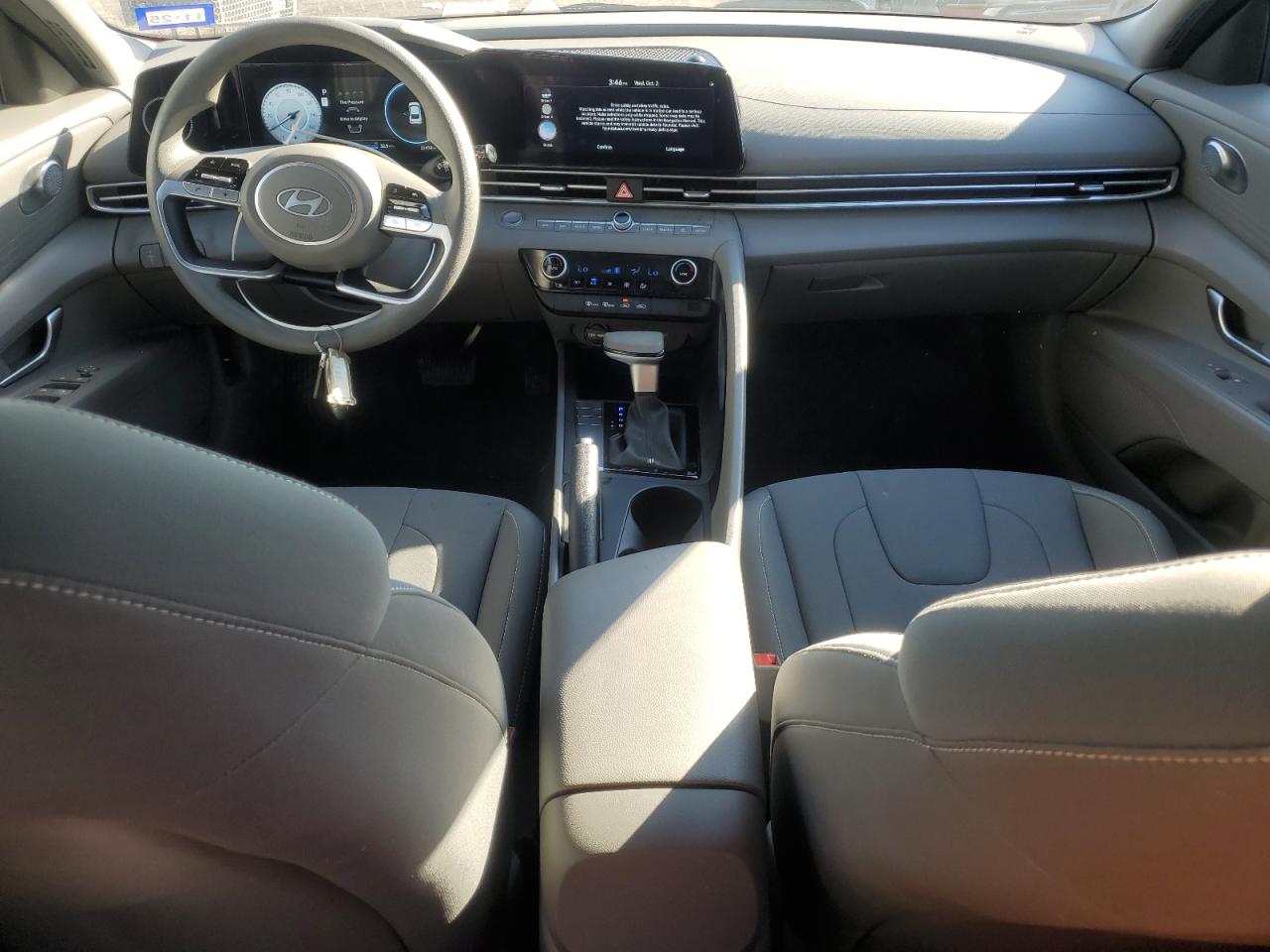 2024 Hyundai Elantra - Image 8