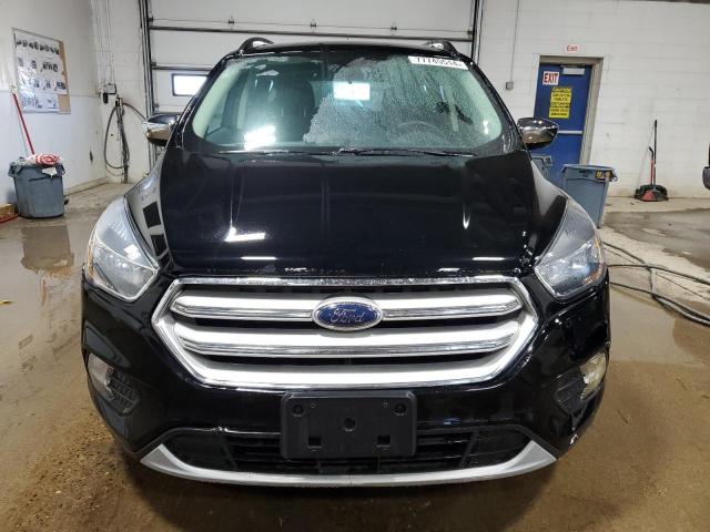  FORD ESCAPE 2018 Черный