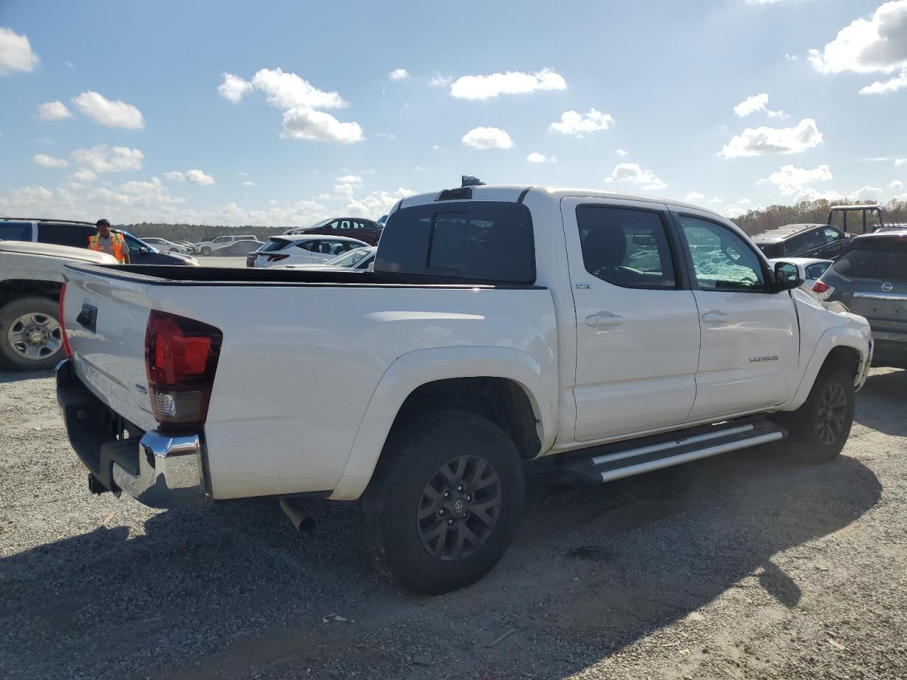 2022 Toyota Tacoma - Image 3