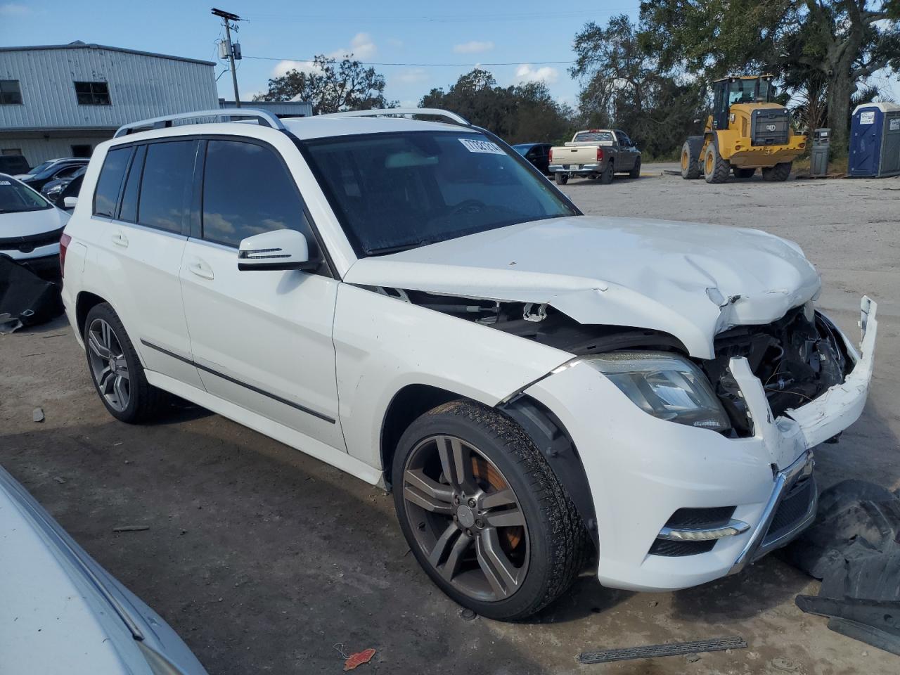 VIN WDCGG8JB8DG053111 2013 MERCEDES-BENZ GLK-CLASS no.4