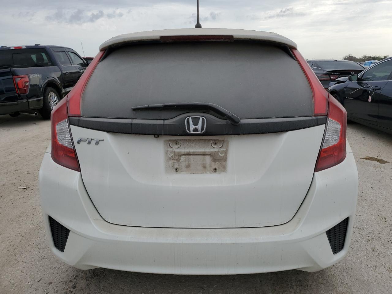 2017 Honda Fit Lx VIN: JHMGK5H51HS003770 Lot: 76511744