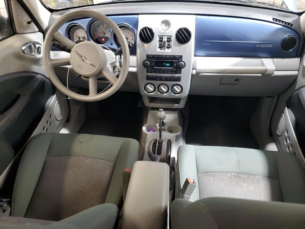 2006 Chrysler PT Cruiser - Image 8